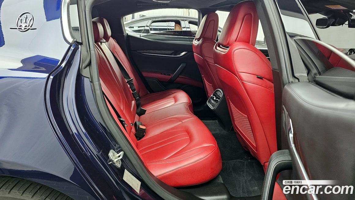 Maserati Ghibli 2017