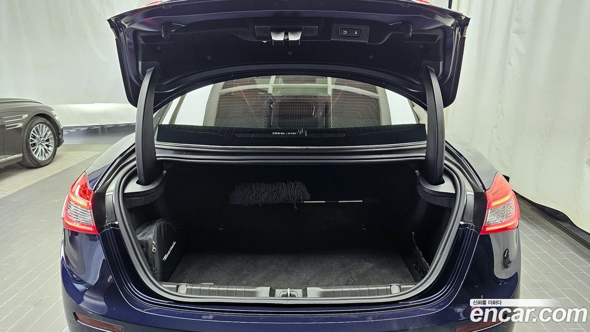 Maserati Ghibli 2017