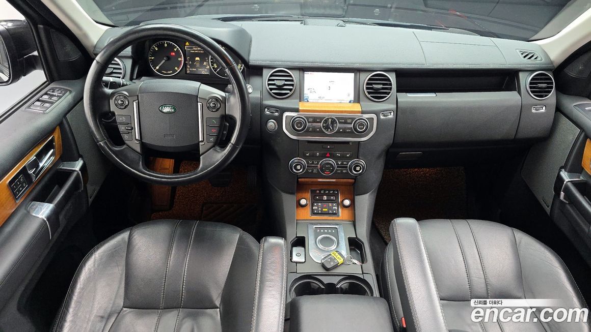 Land Rover Discovery 2013