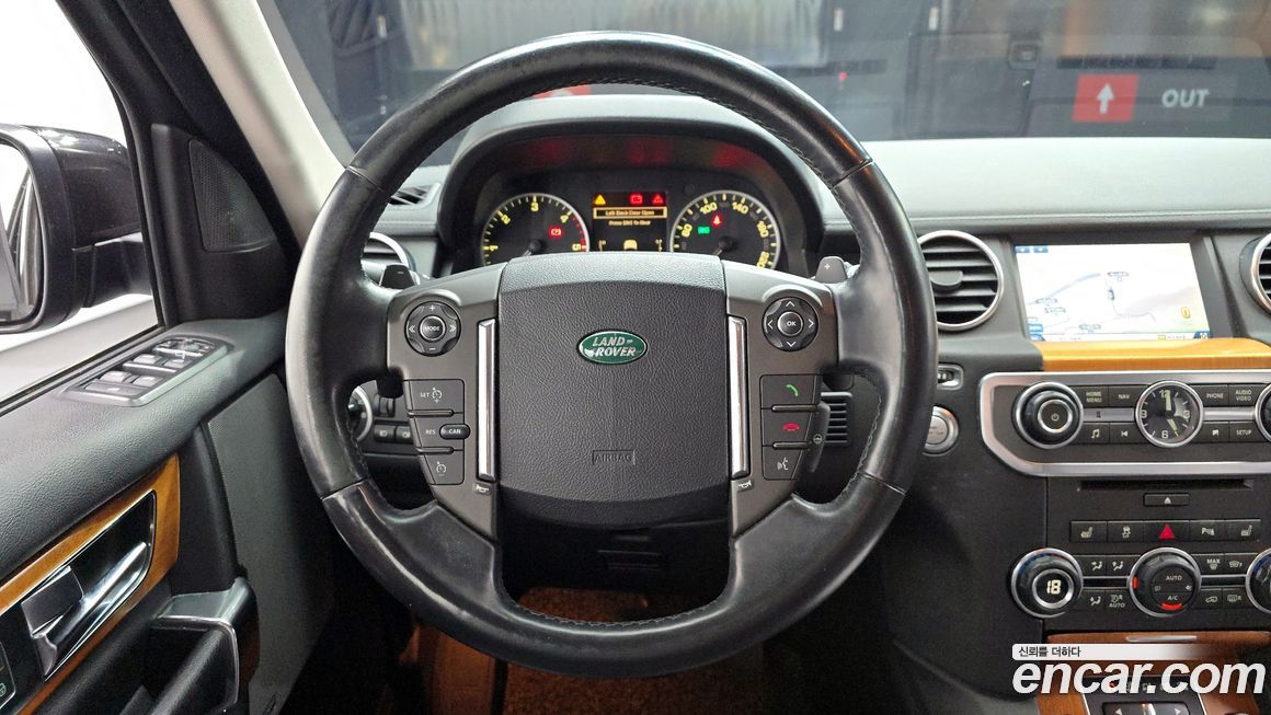 Land Rover Discovery 2013