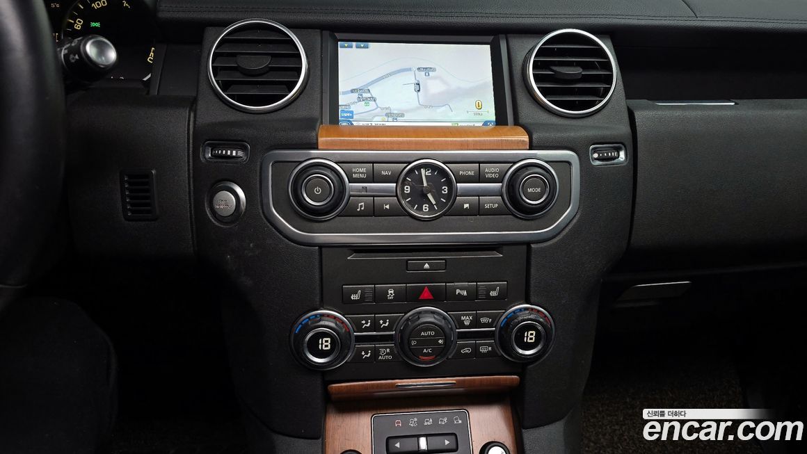 Land Rover Discovery 2013