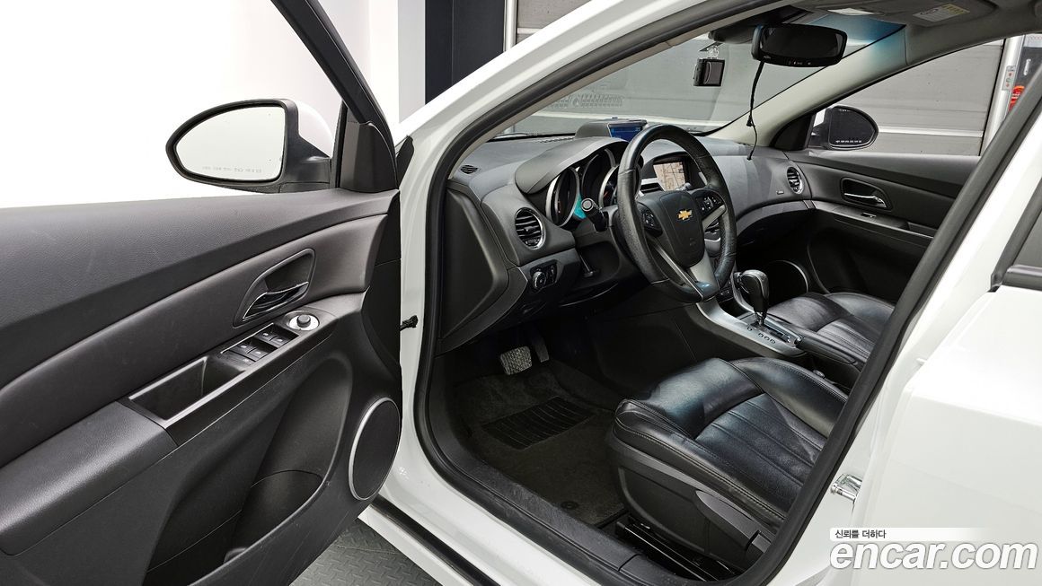 ChevroletGMDaewoo Cruze 2012