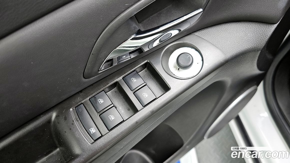 ChevroletGMDaewoo Cruze 2012