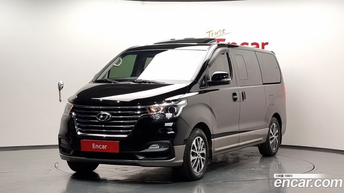 Hyundai Starex 2020