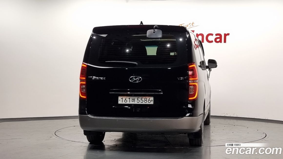 Hyundai Starex 2020