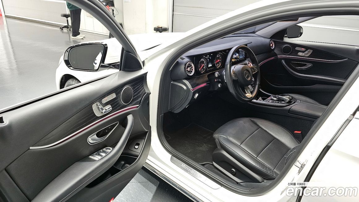 Mercedes-Benz E-Class 2018