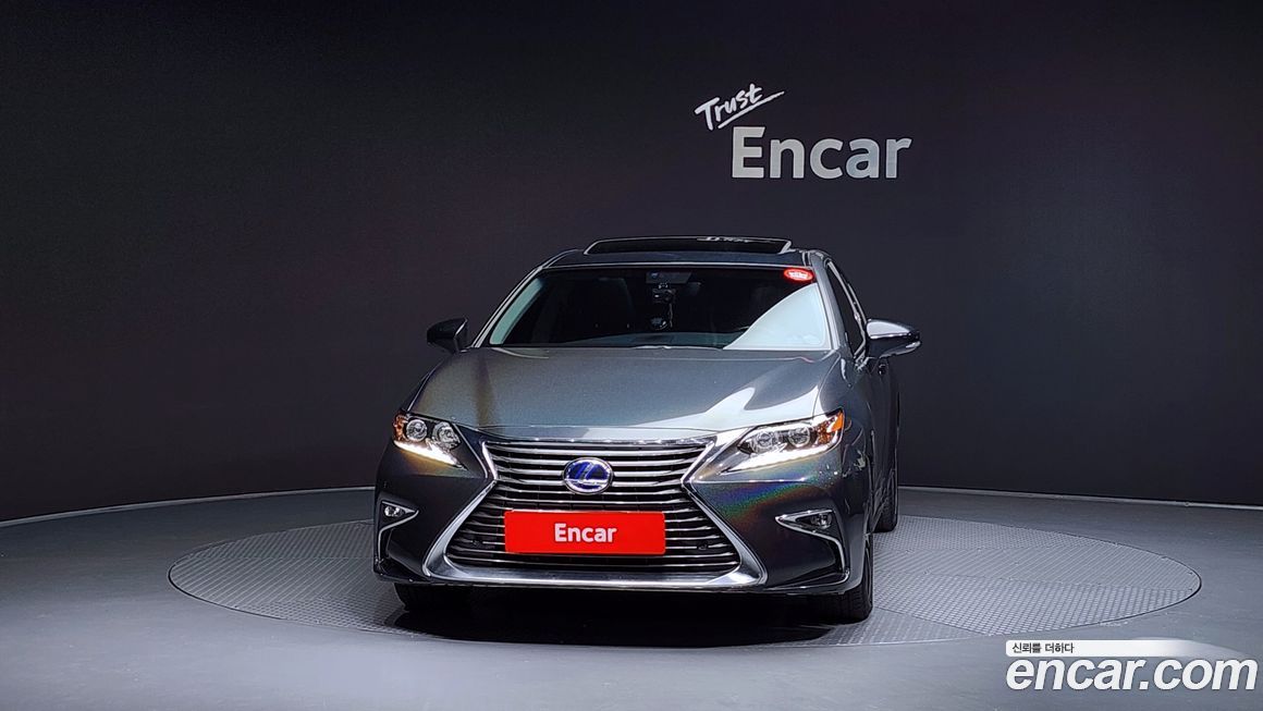 Lexus ES 2016