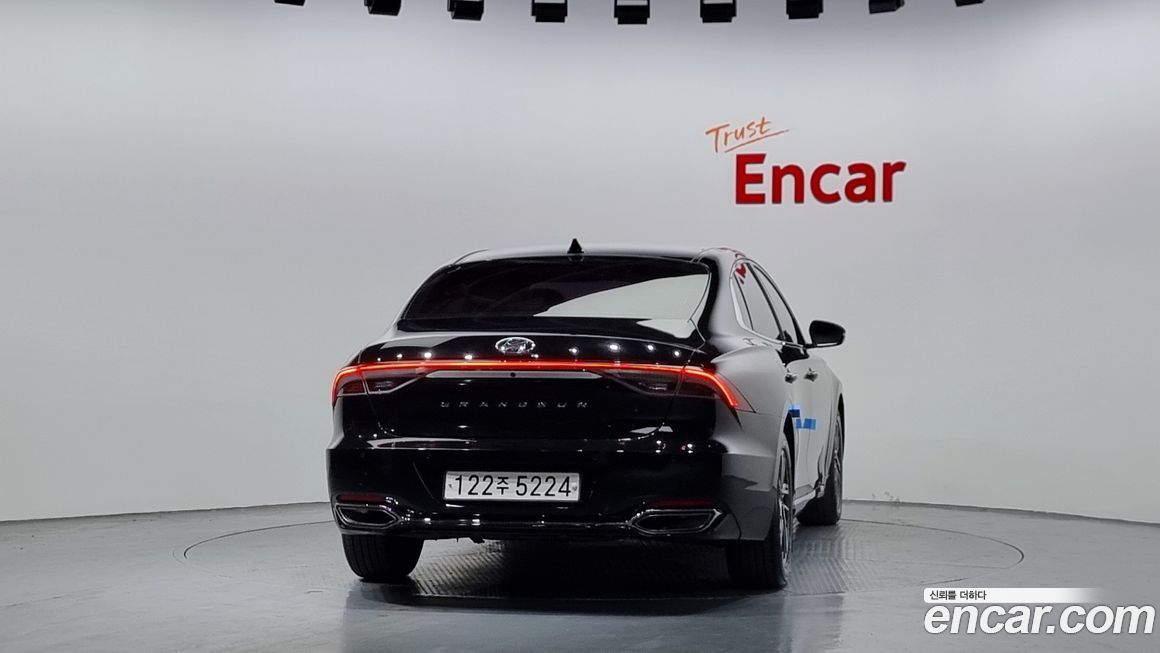 Hyundai Grandeur 2021