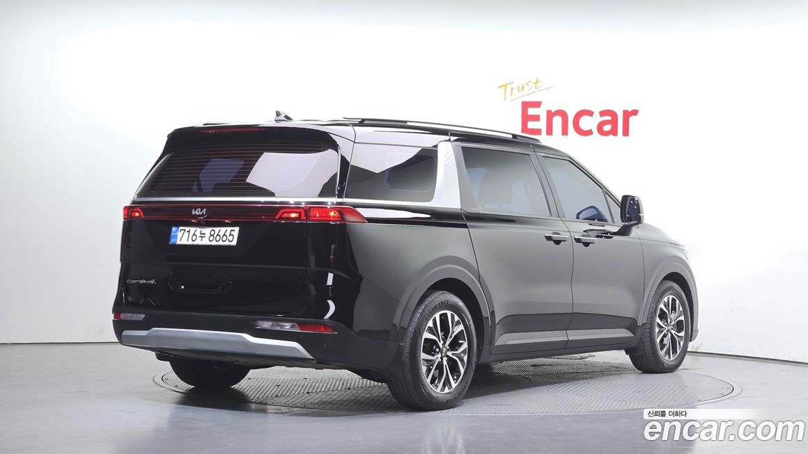 Kia Canival 2021