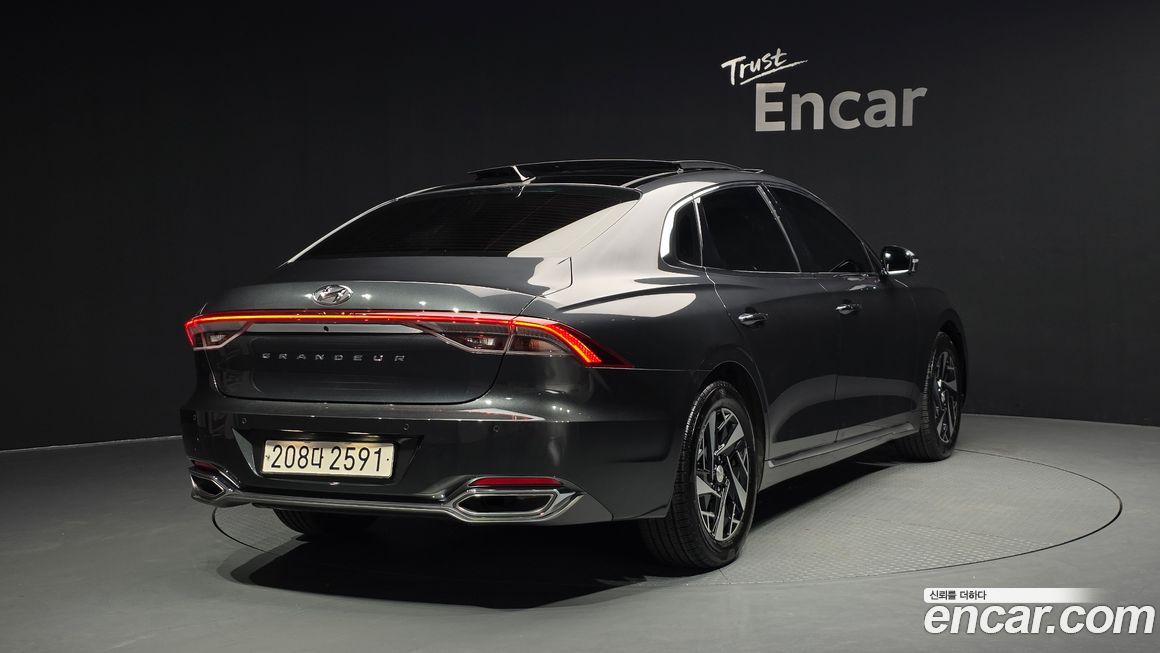 Hyundai Grandeur 2022