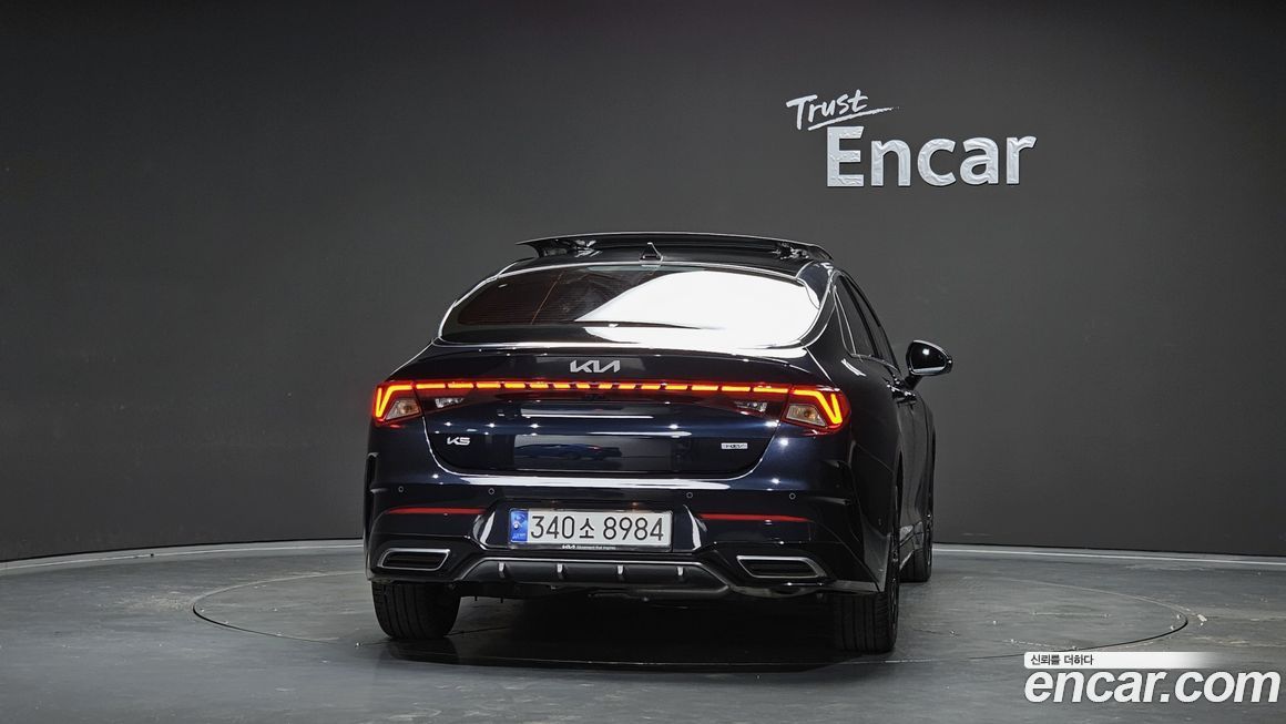 Kia K5 2023