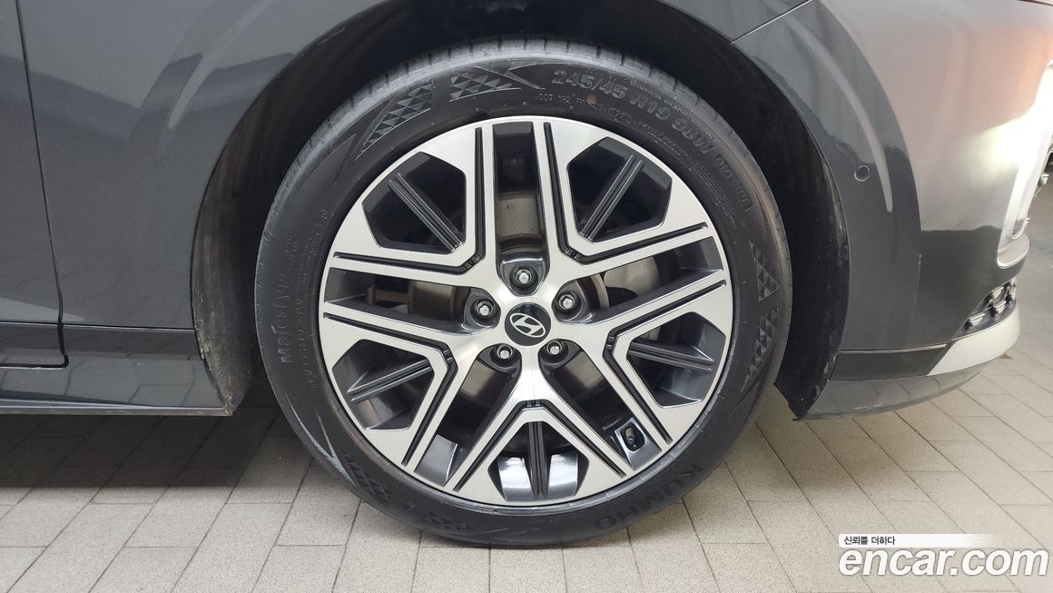 Hyundai Grandeur 2023