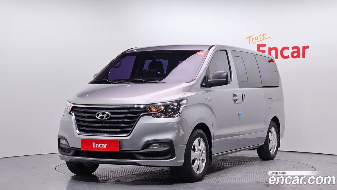Hyundai Starex 2019