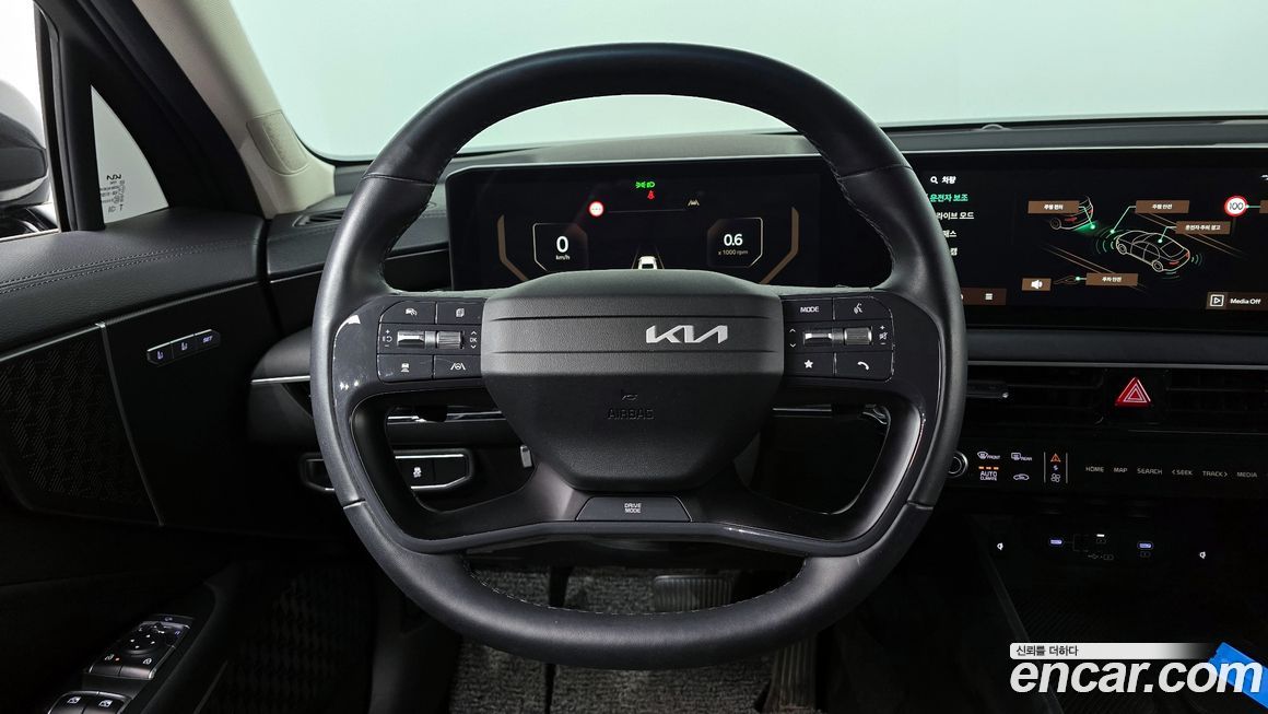 Kia K8 2025