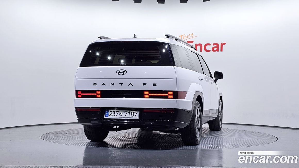 Hyundai Santafe 2024