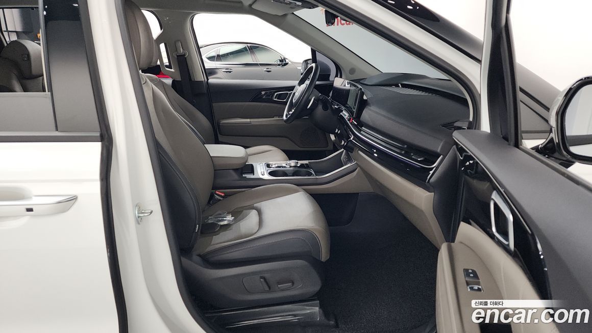Kia Canival 2025