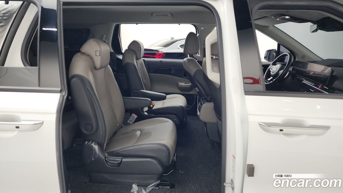 Kia Canival 2025