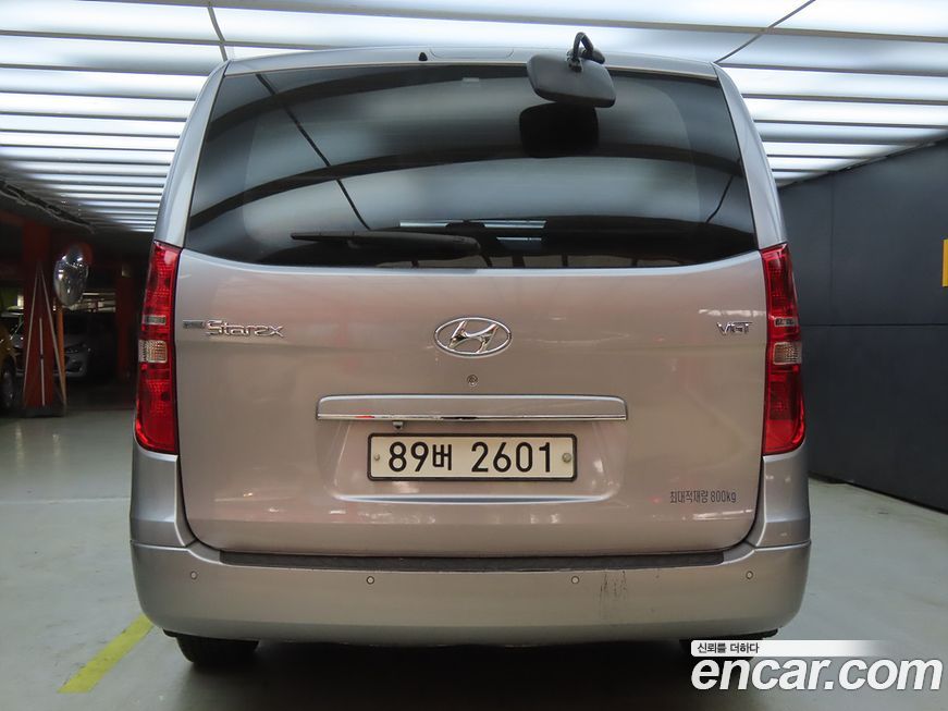 Hyundai Starex 2021
