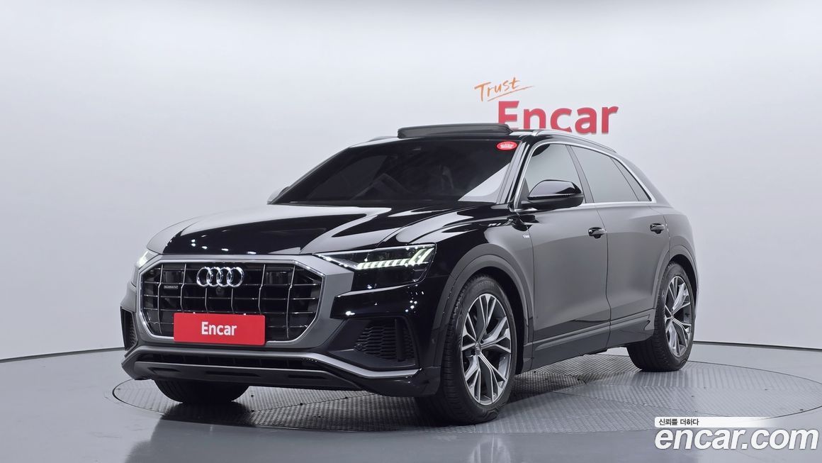 Audi Q8 2020