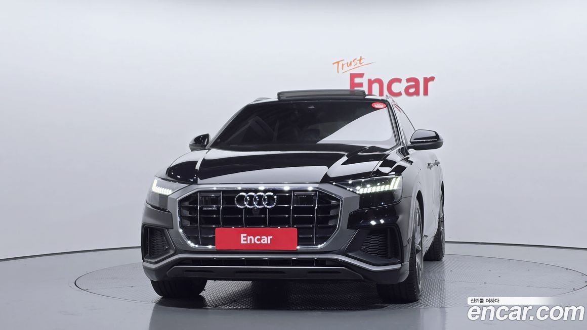 Audi Q8 2020