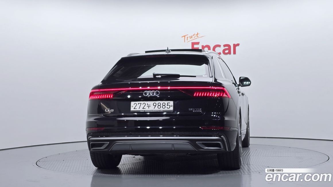 Audi Q8 2020