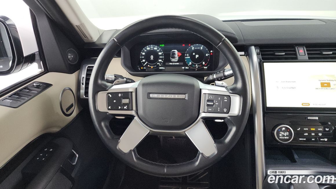 Land Rover Discovery 2022