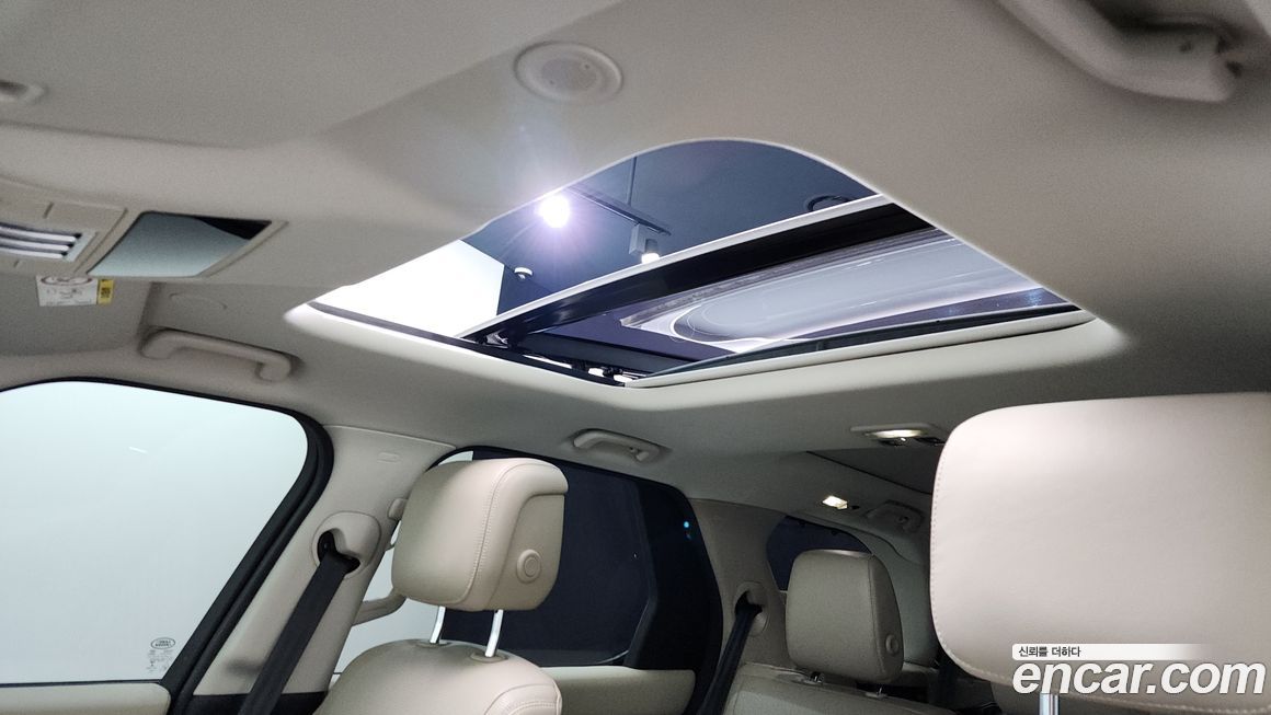 Land Rover Discovery 2022