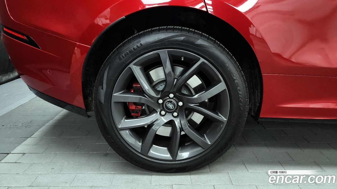 Land Rover Range Rover Velar 2019