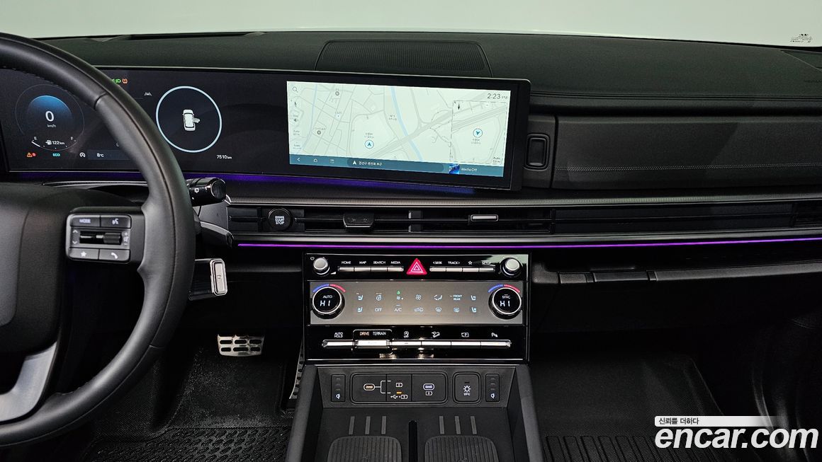 Hyundai Santafe 2025