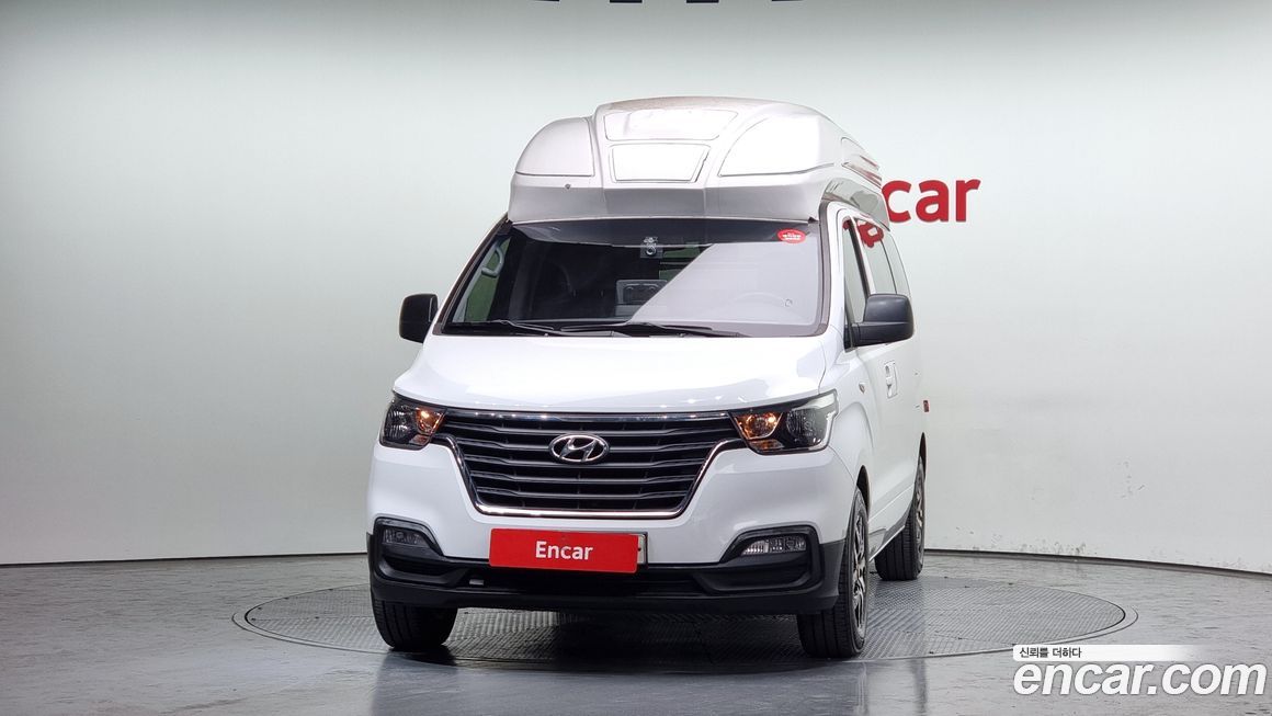 Hyundai Starex 2021