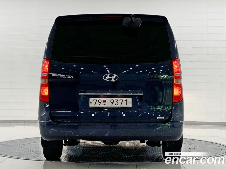 Hyundai Starex 2016