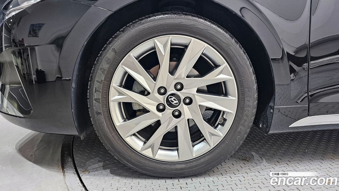 Hyundai Grandeur 2021