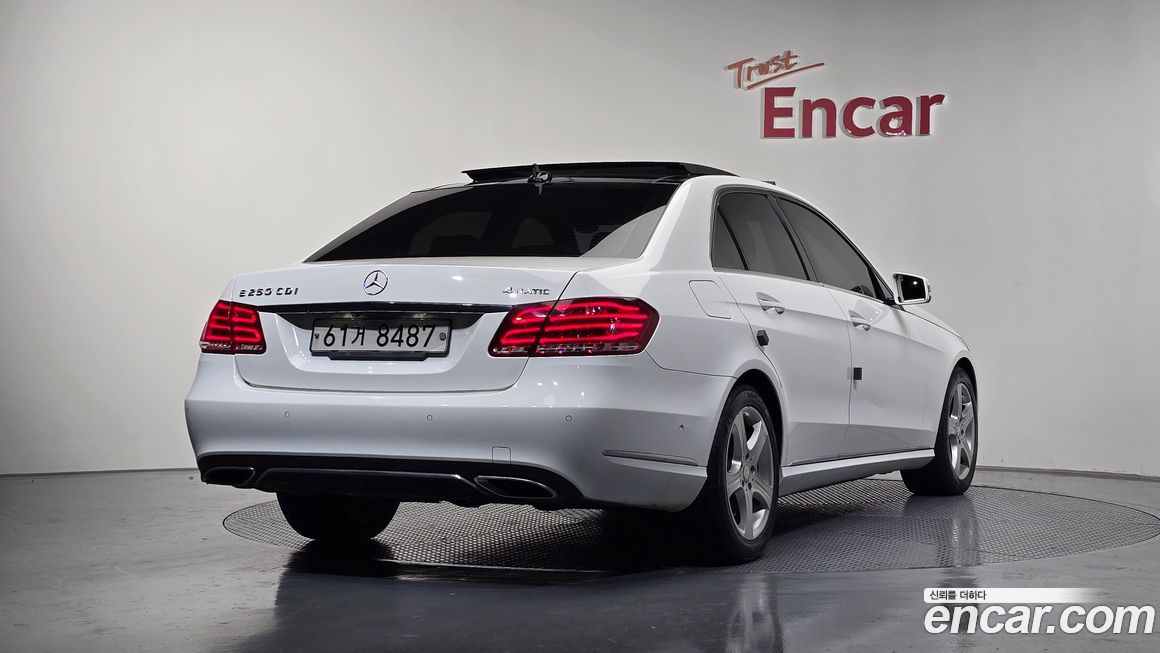 Mercedes-Benz E-Class 2014