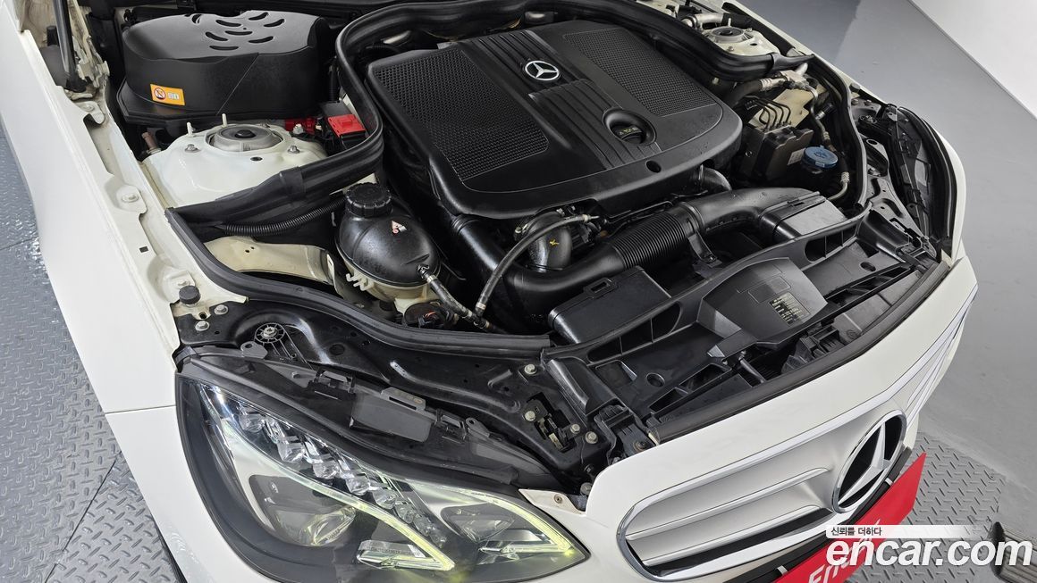 Mercedes-Benz E-Class 2014