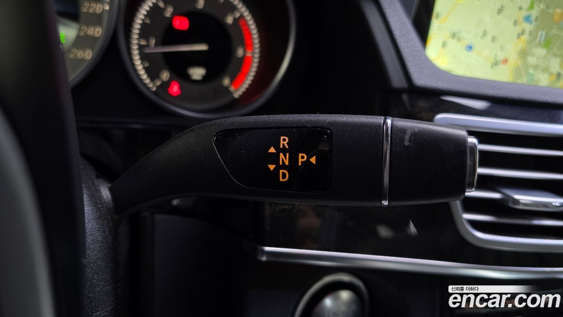 Mercedes-Benz E-Class 2014