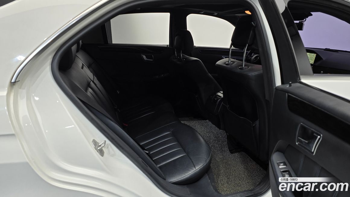 Mercedes-Benz E-Class 2014