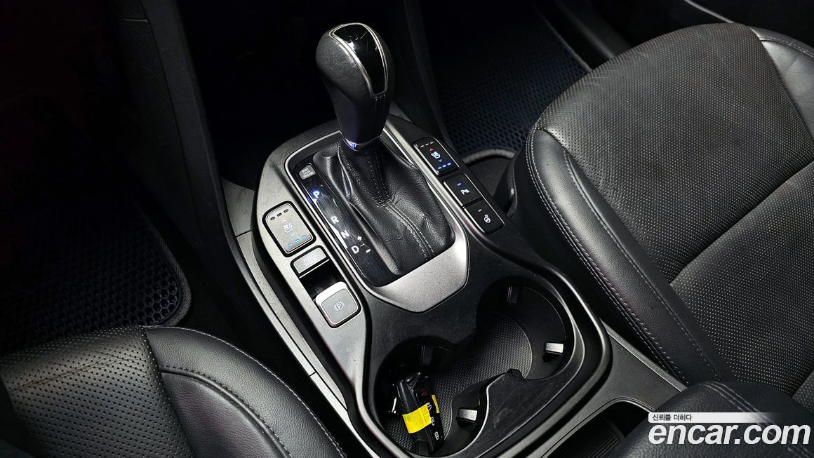 Hyundai Santafe 2015