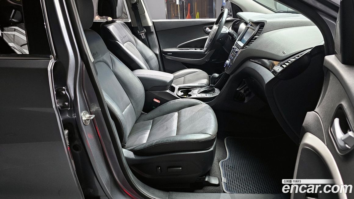 Hyundai Santafe 2015