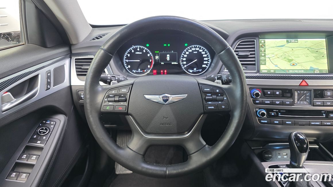 Hyundai Genesis 2015