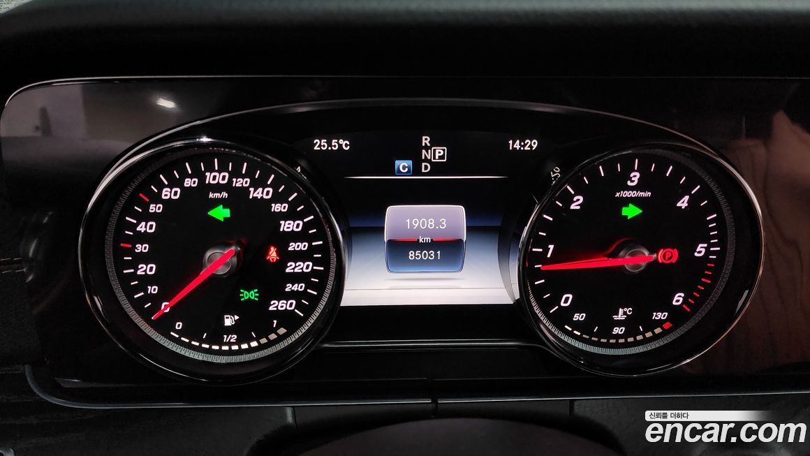 Mercedes-Benz E-Class 2018