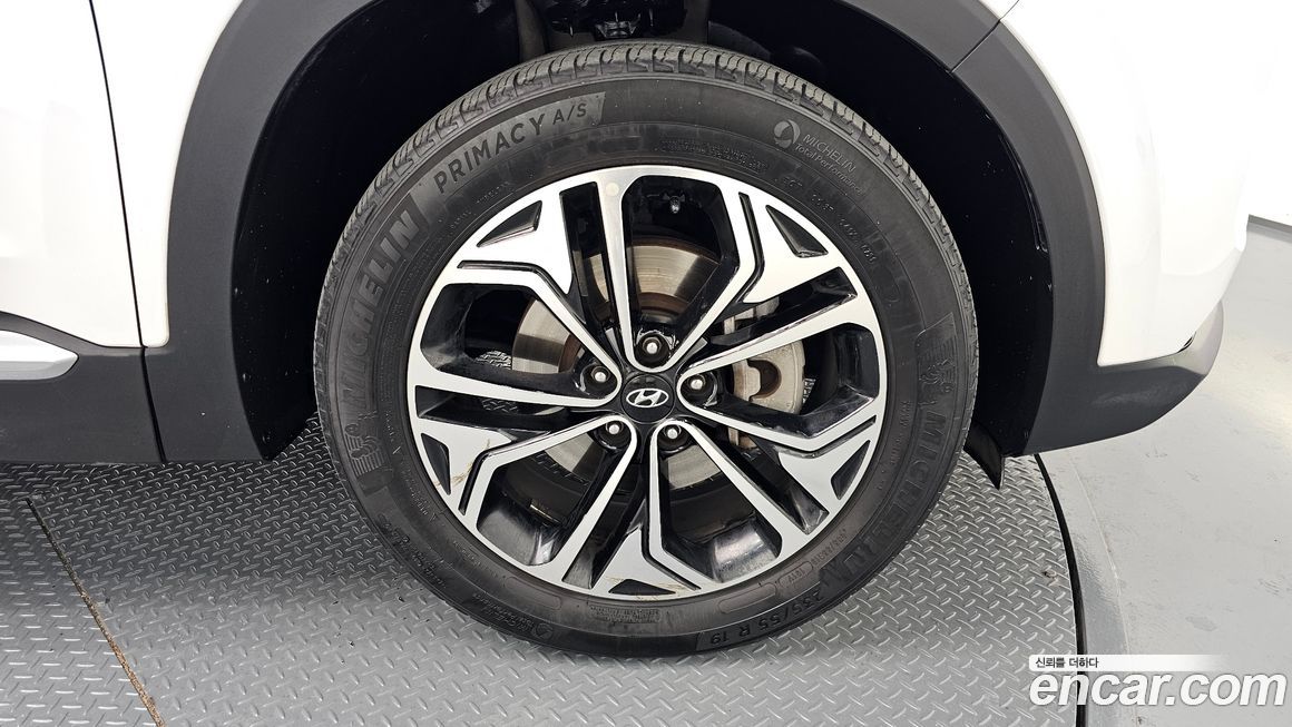 Hyundai Santafe 2020