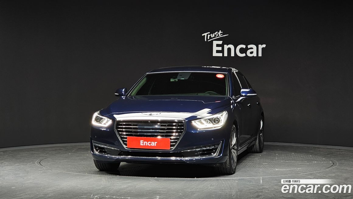 Genesis EQ900 2018