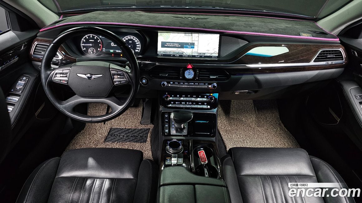 Genesis EQ900 2018