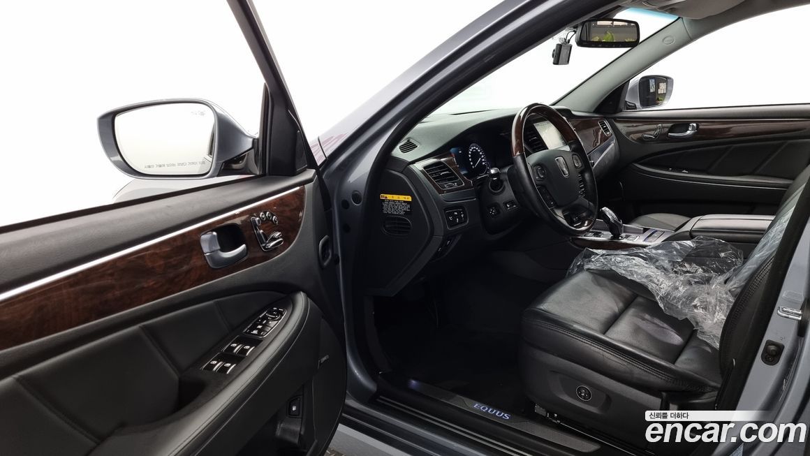 Hyundai Equus 2015