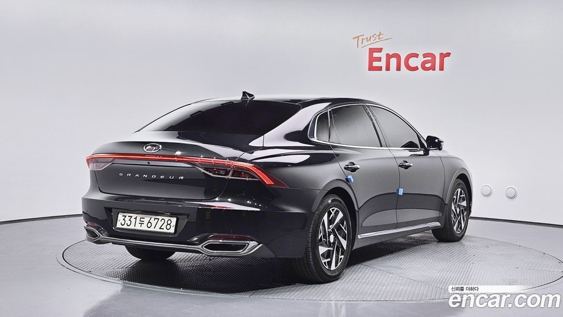 Hyundai Grandeur 2021