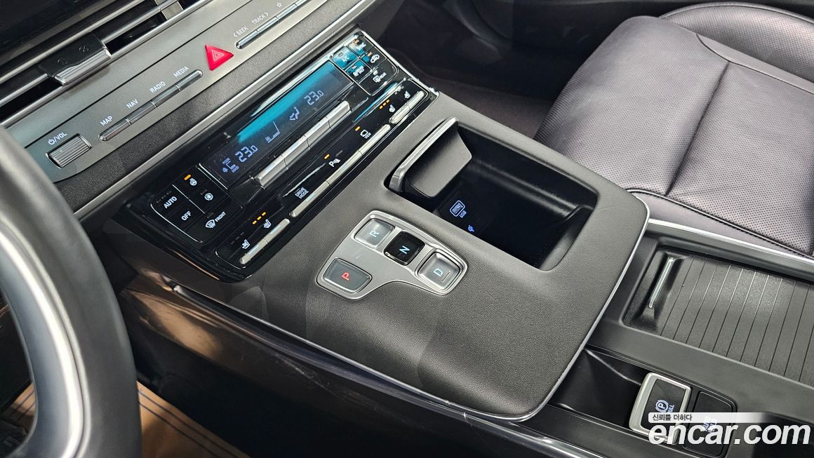 Hyundai Grandeur 2021