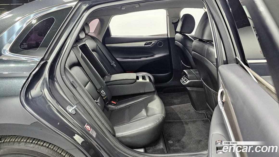 Hyundai Grandeur 2021