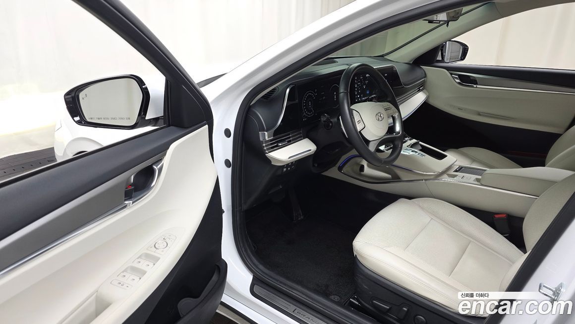 Hyundai Grandeur 2022