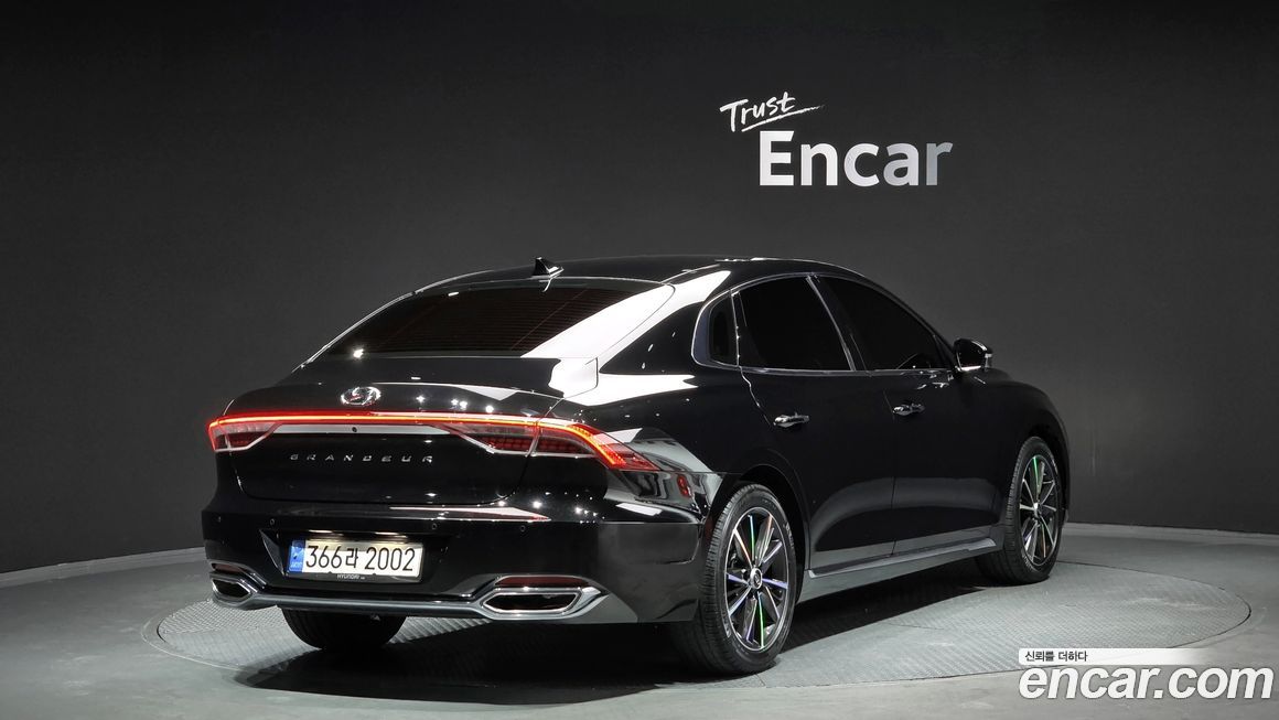 Hyundai Grandeur 2021