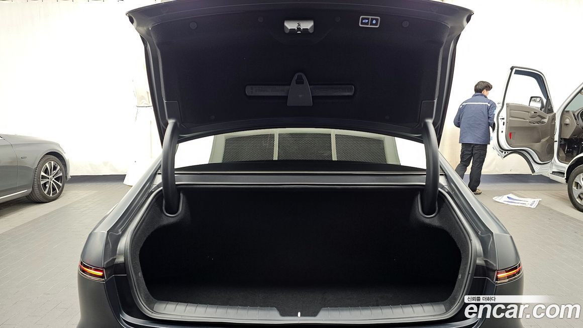 Hyundai Grandeur 2023